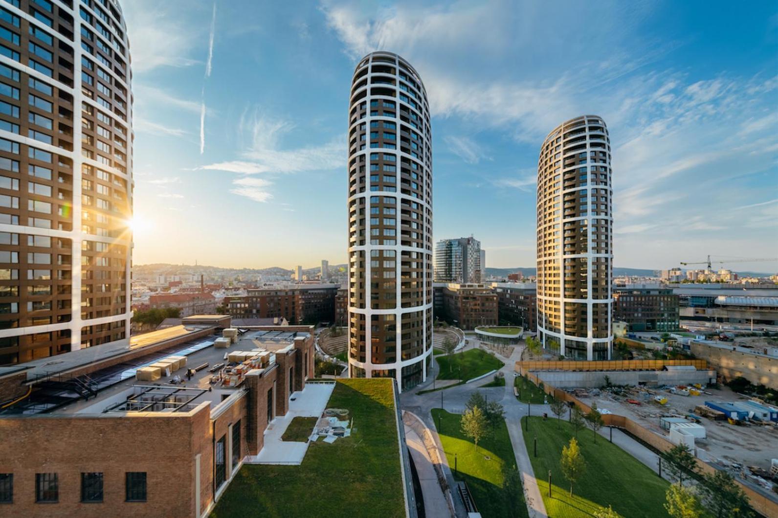 Elegant Escape Apartment I - City Centre Bratislava Extérieur photo